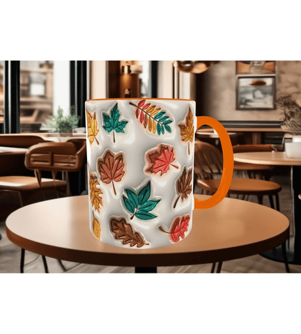 Sarı yapraklar, son bahar kaliteli porselen kupa