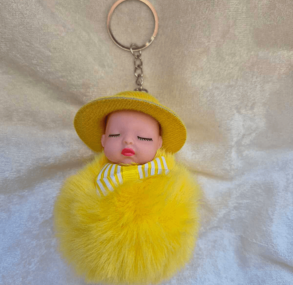 Sevimli ponpon sarı şapkalı bebek anahtarlık çanta aksesuarı