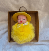 Sevimli ponpon sarı şapkalı bebek anahtarlık çanta aksesuarı