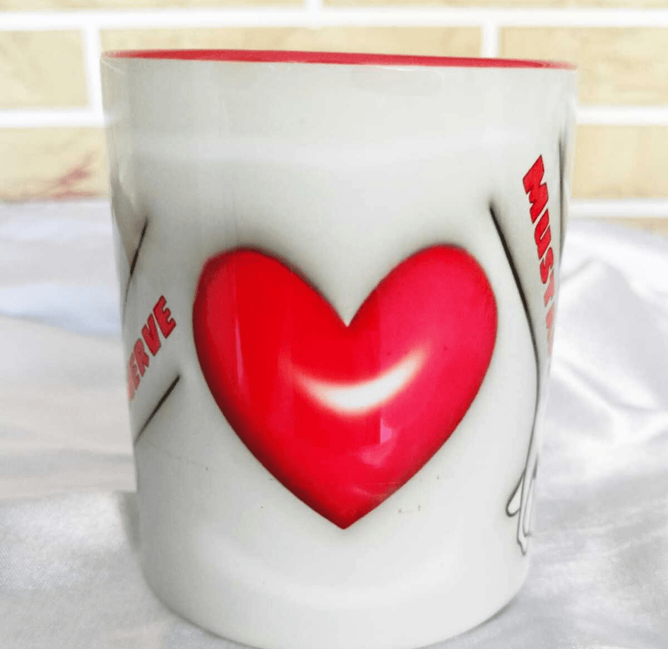 El ele sevgililer günü özel kişiselleştirilebilir büyük boy porselen kupa