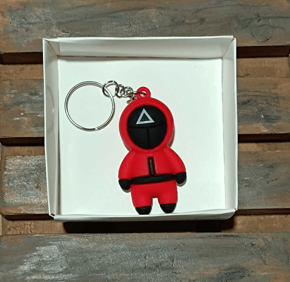 Squid game üçgen  silikon lüks anahtarlık çanta aksesuar