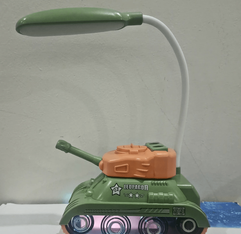Tank turuncu - yeşil masa lambası, kalemlik