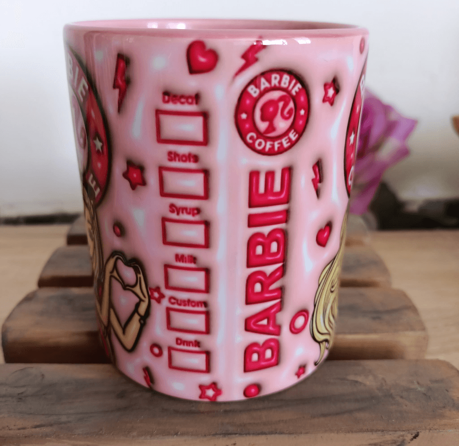 Barbi Baskı içi ve Kulpu Renkli Kupa