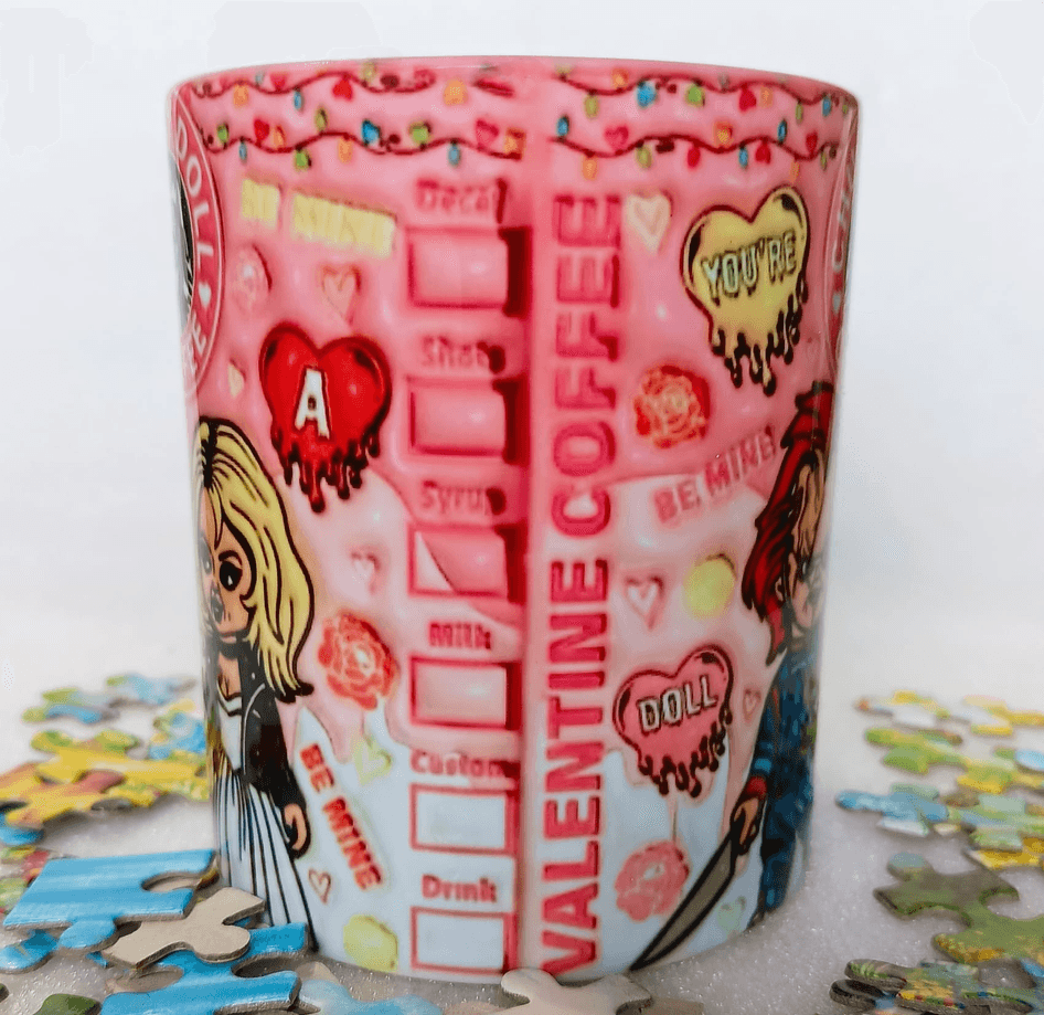 Chucky Baskı içi ve Kulpu Renkli Kupa