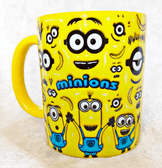 Minions Baskı içi ve Kulpu Renkli Kupa