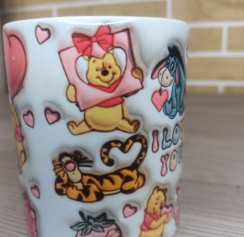 Winnie Baskı içi ve Kulpu Renkli Kupa