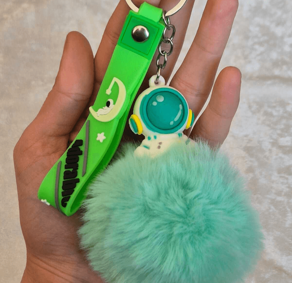 Sevimli ponpon yeşil astronot anahtarlık çanta aksesuarı